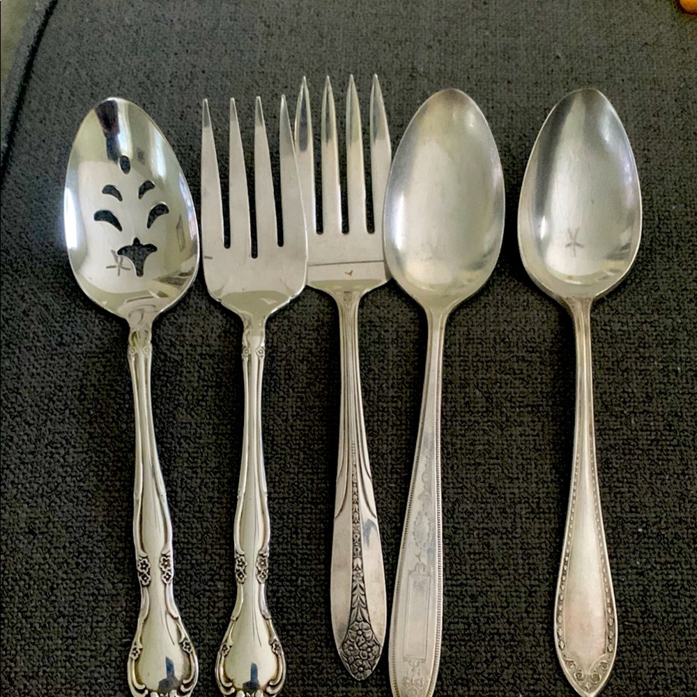 Silver Dining Serving Utensil Set